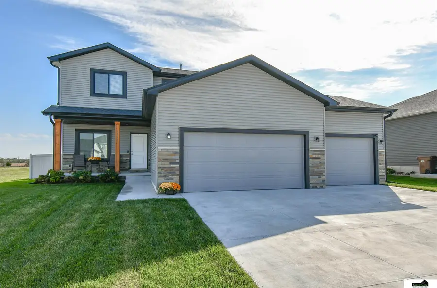 5840 SW 8th Street, Lincoln, NE 68523 - Image #2