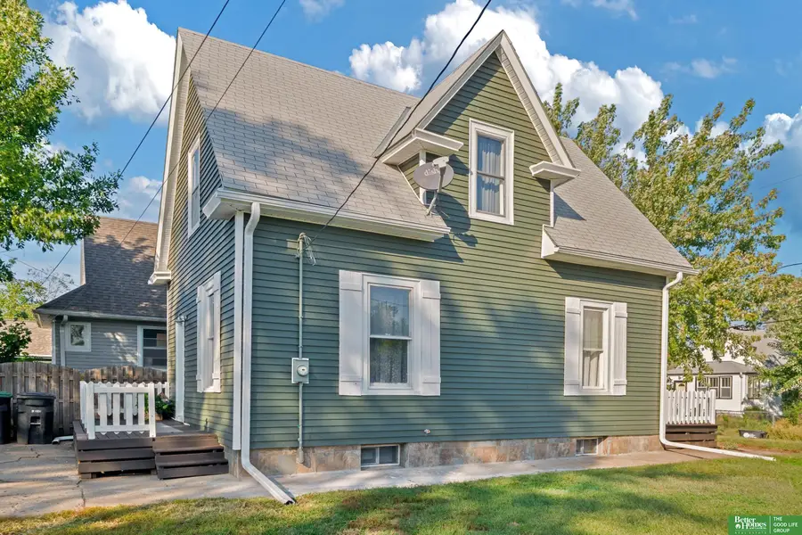 3704 N 19th Street, Omaha, NE 68110 - Image #2