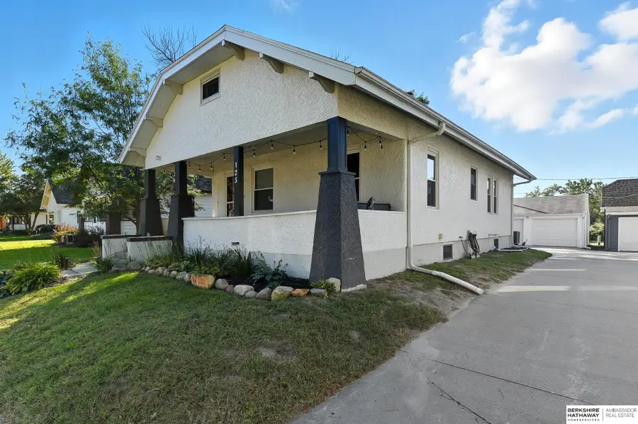 125 W Whittingham Street, Valley, NE 68064 - Image #3