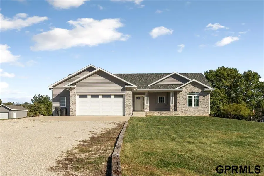 3009 Kennsington Trail, Missouri Valley, IA 51555 - Image #2