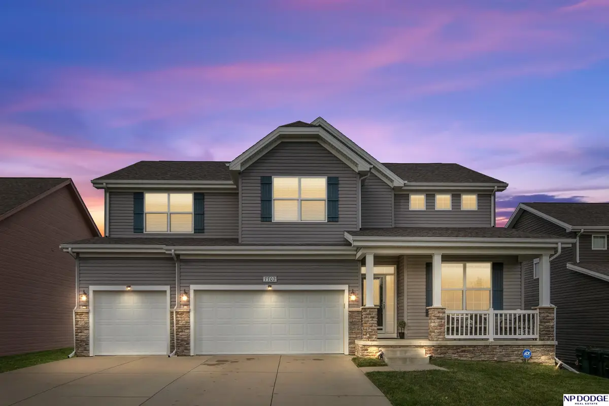 7702 N 116th Street, Omaha, NE 68142 - Image #1