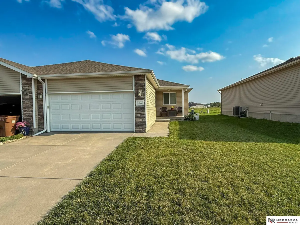 971 Palmetto Lane, Lincoln, NE 68521 - Image #1