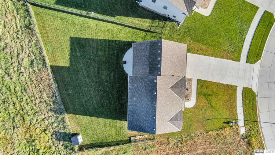 1106 S Lakewood Street, Valley, NE 68064 - Image #3