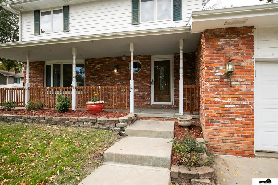 5801 S 32nd Street, Lincoln, NE 68516 - #2