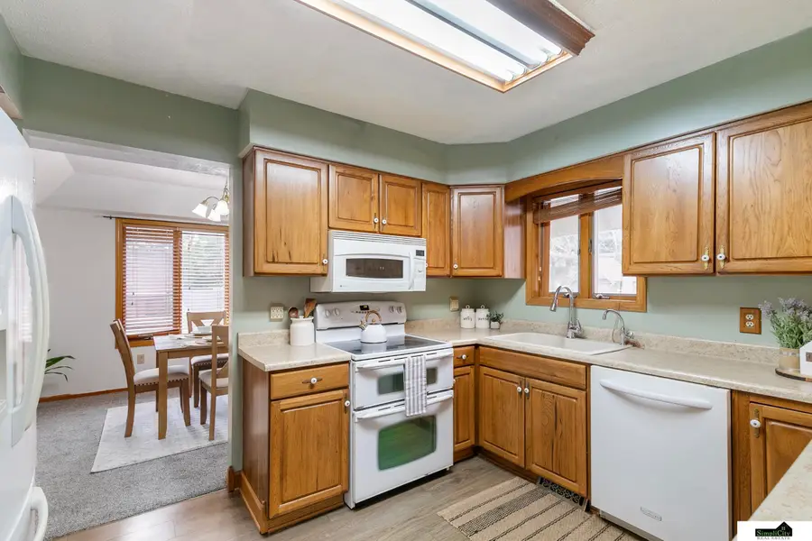 5801 S 32nd Street, Lincoln, NE 68516 - #3