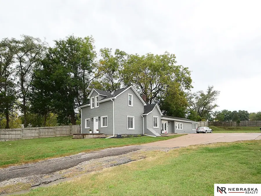 5114 Q Street, Omaha, NE 68117 - Image #2