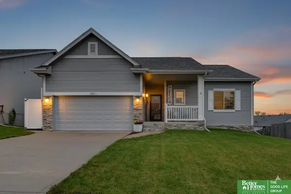 8557 King Street, Omaha, NE 68122