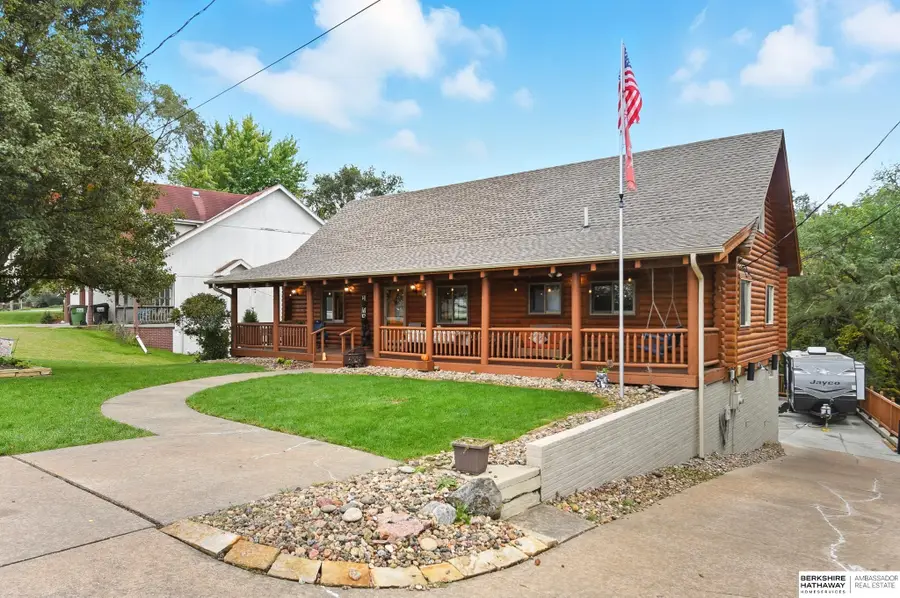 8616 Emerson Road, Plattsmouth, NE 68048 - #3