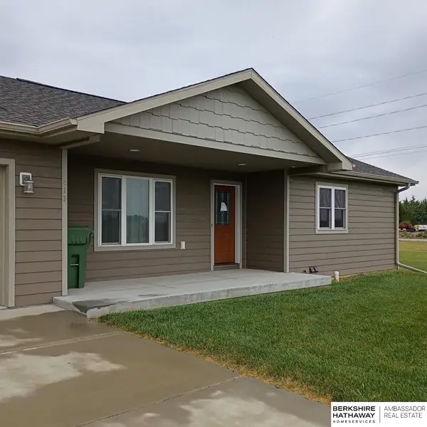 813 W Grandview Street, Sutton, NE 68979