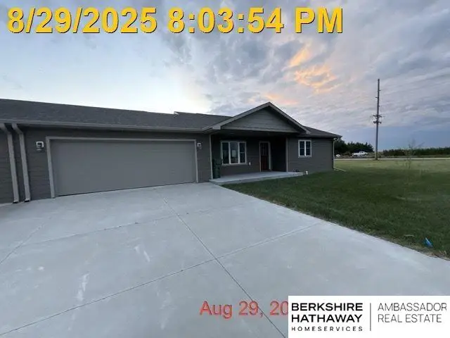 813 W Grandview Street, Sutton, NE 68979 - Image #2