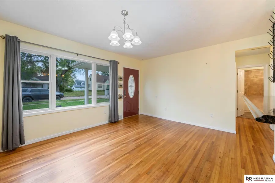 211 W Charles Street, Valley, NE 68064 - Image #3