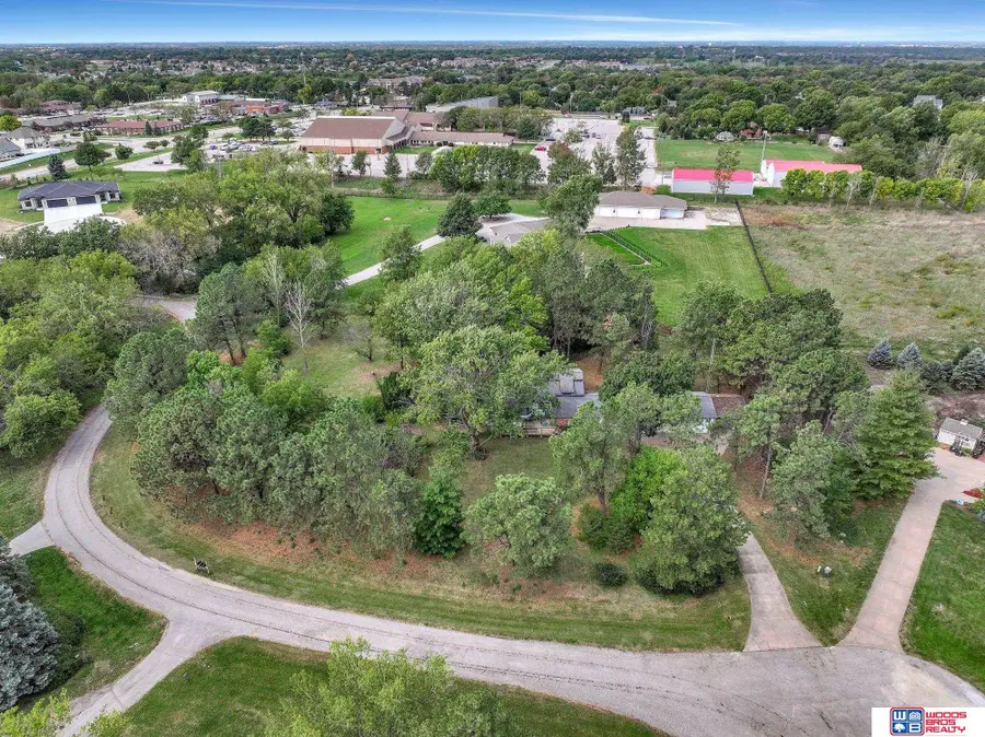 4121 Taliesin Drive, Lincoln, NE 68520 - Image #3