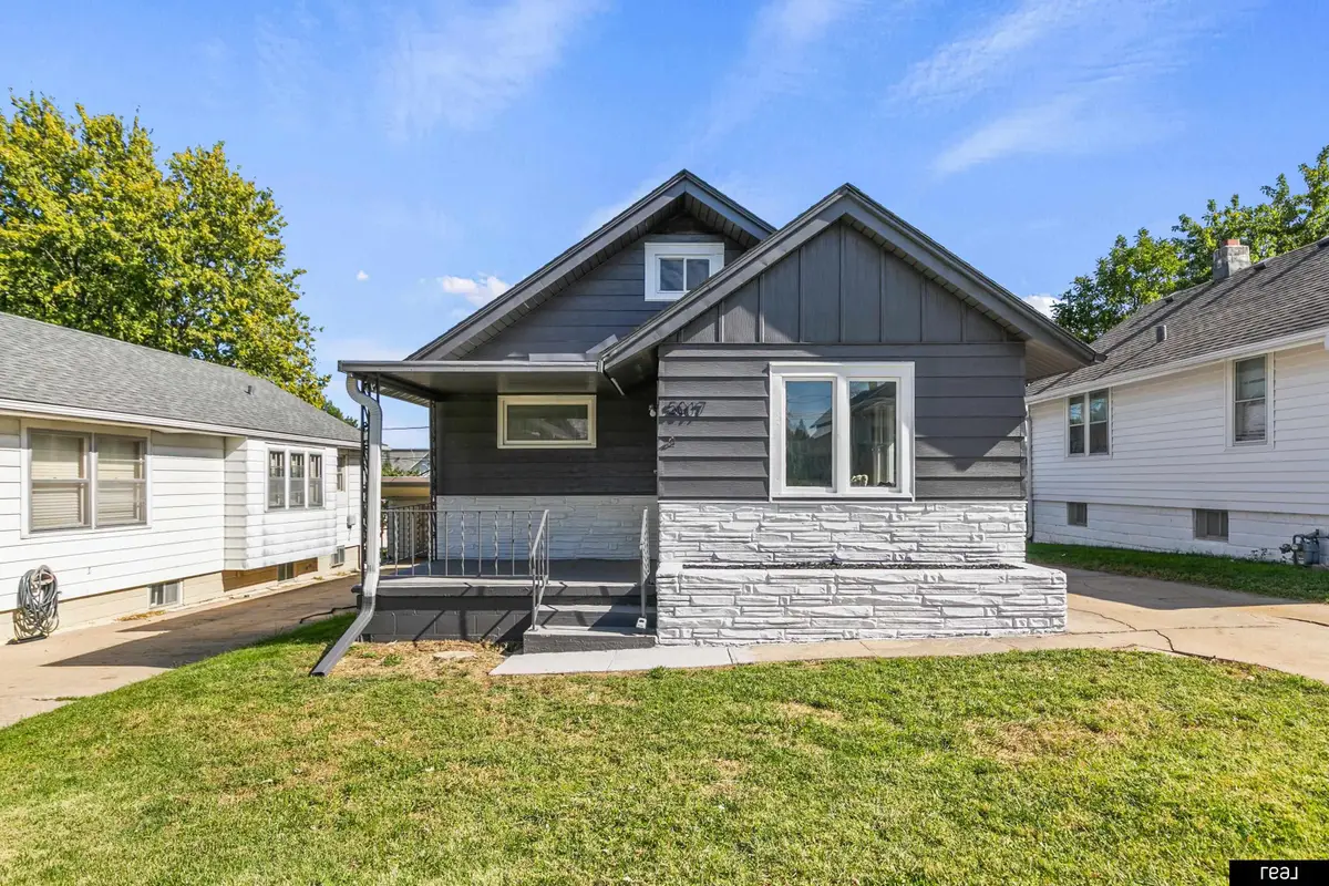 5017 S 37 Street, Omaha, NE 68107 - Image #1