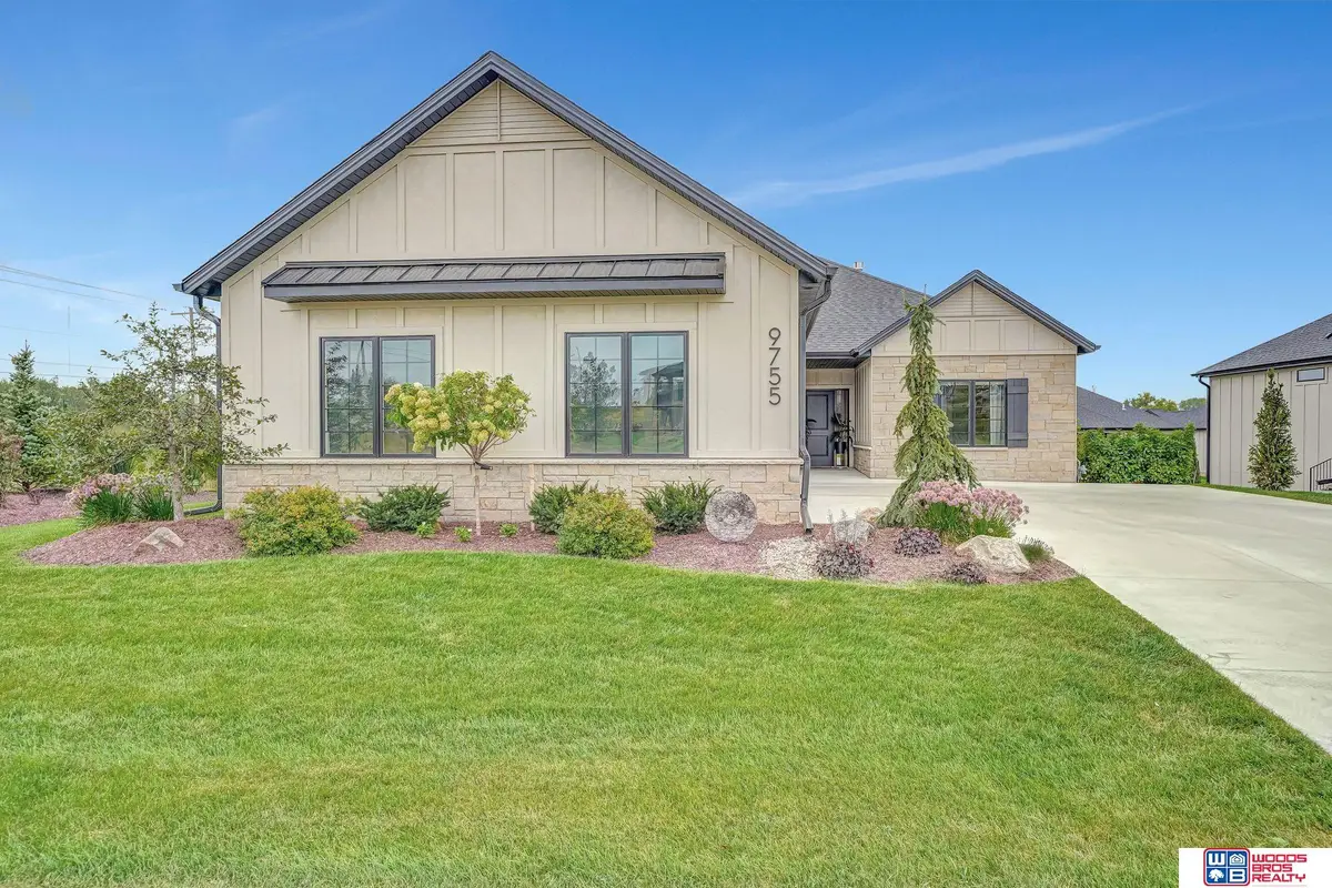 9755 Hillcrest Trail, Lincoln, NE 68520 - Image #1
