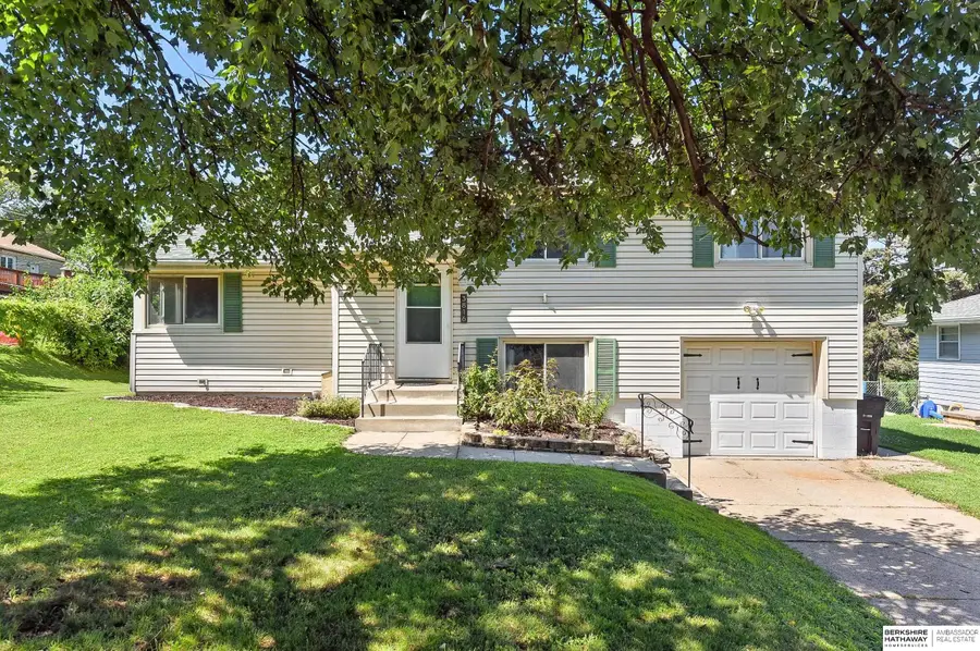 3816 Martha Street, Omaha, NE 68105 - Image #2