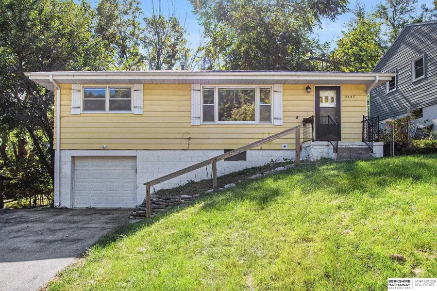 5647 Ruggles Street, Omaha, NE 68104 - Image #2