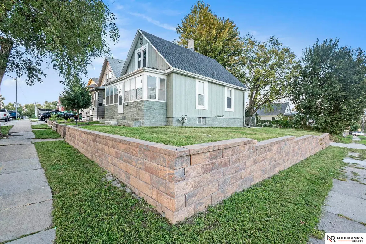 5521 S 32nd Street, Omaha, NE 68107 - Image #1