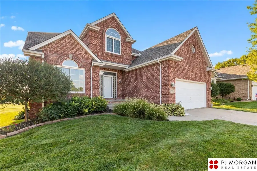 9930 S 172nd Circle, Omaha, NE 68136 - Image #2