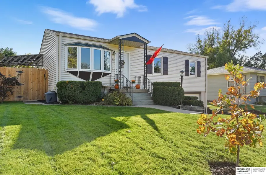 419 Highland Drive, Gretna, NE 68028 - Image #3