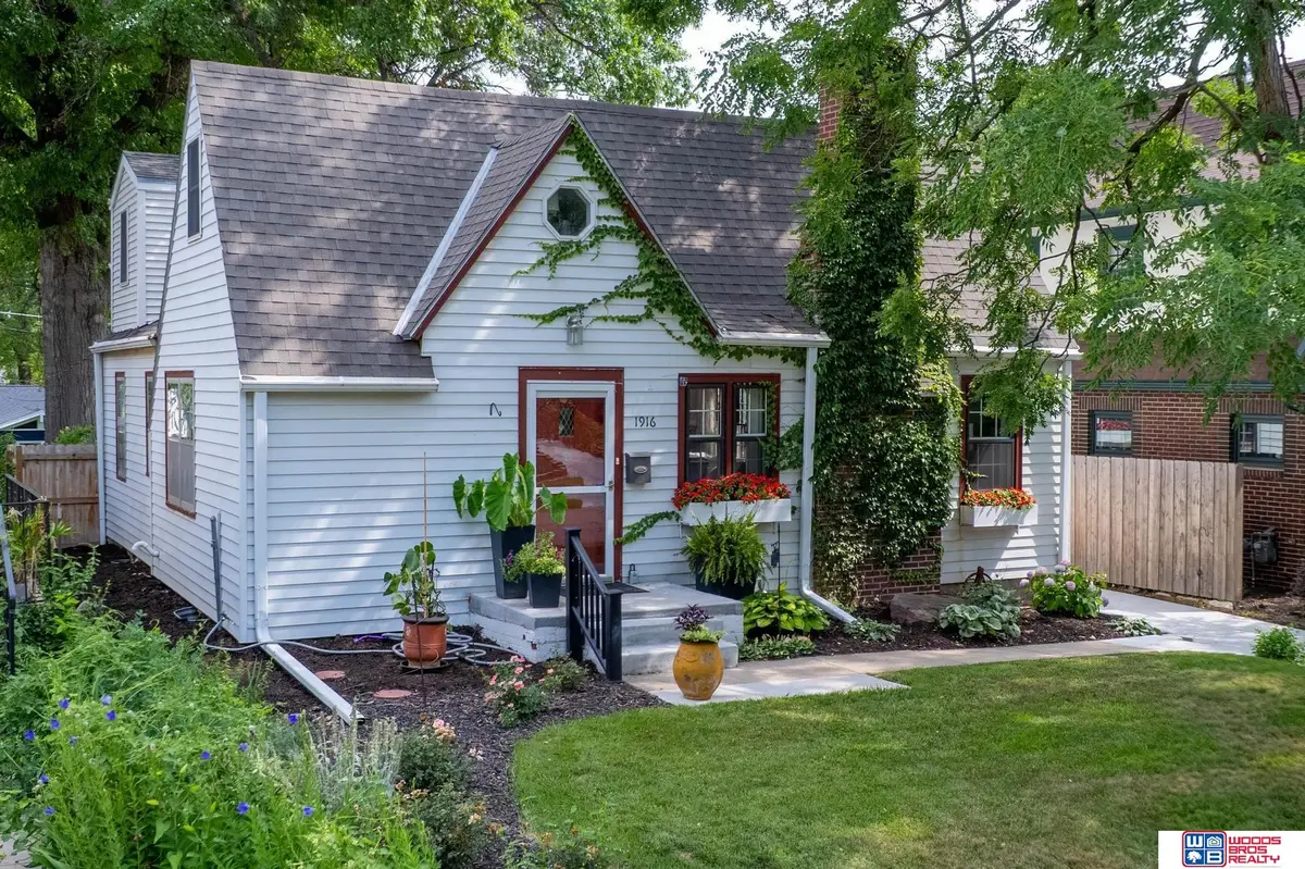 1916 Pawnee Street, Lincoln, NE 68502 - Image #1