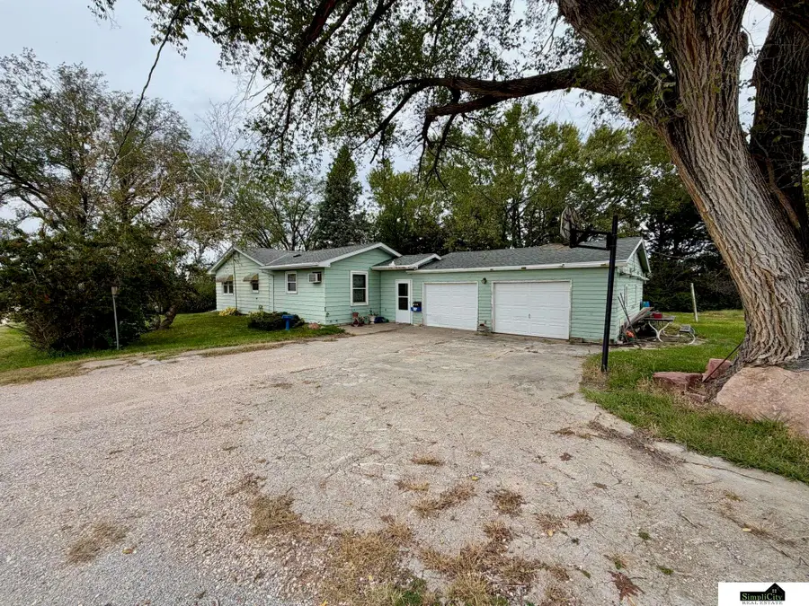 412 N 13th Street, Tecumseh, NE 68450 - Image #2