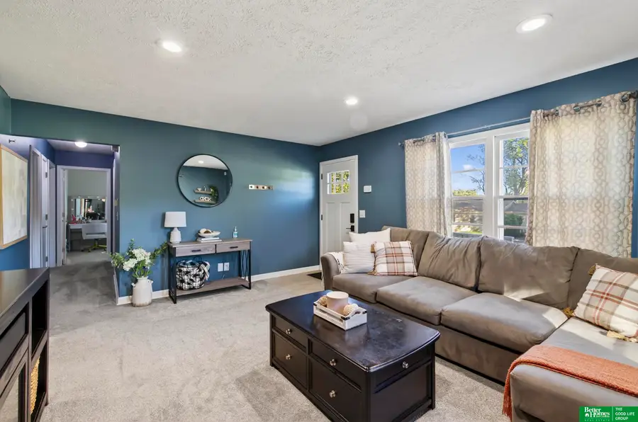 2103 Virginia Avenue, Bellevue, NE 68005 - Image #2