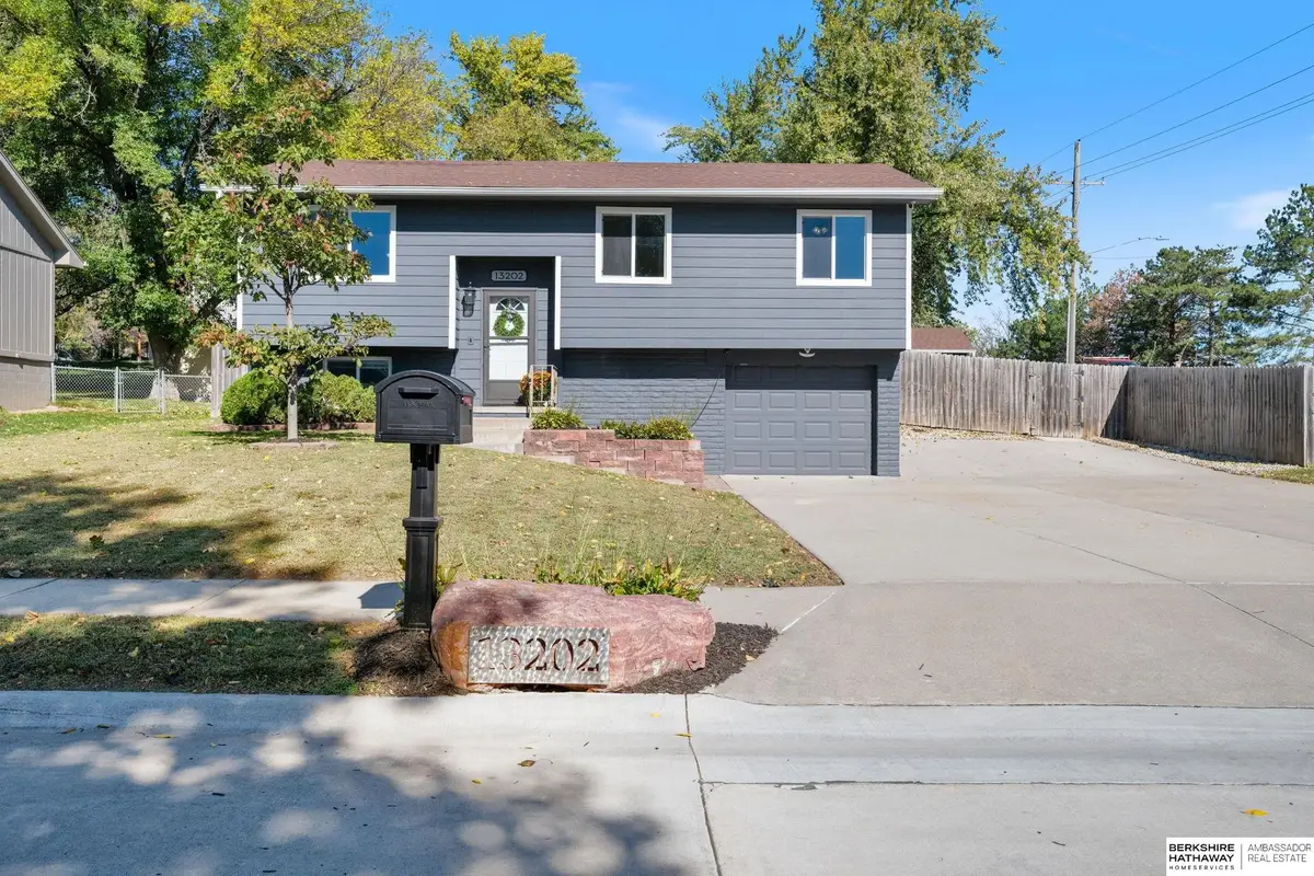 13202 Slayton Street, Omaha, NE 68138 - Image #1