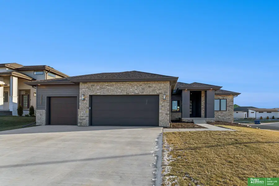 3321 S 212th Street, Elkhorn, NE 68022 - Image #2