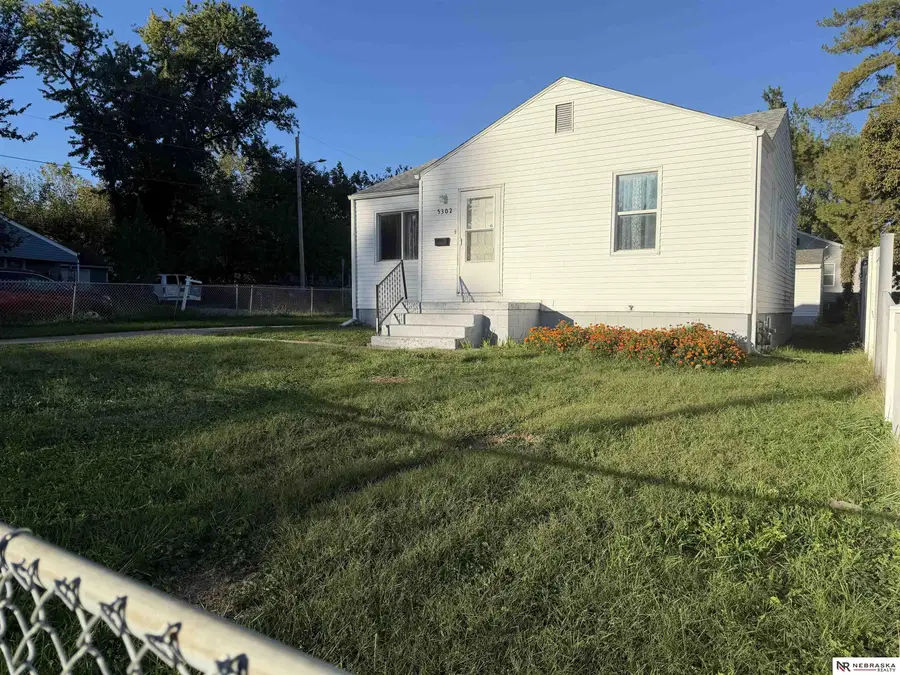 5302 N 39th Circle, Omaha, NE 68111 - Image #2