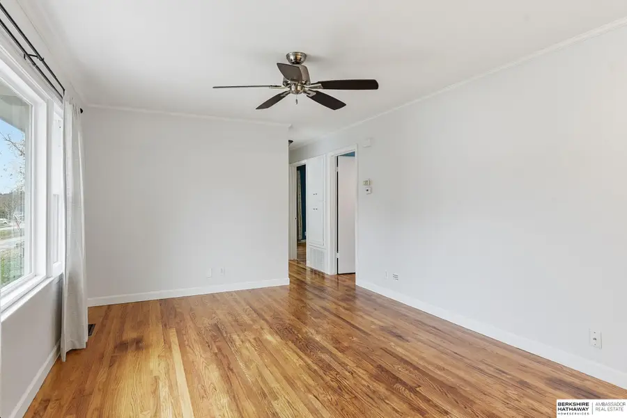 9411 Tomahawk Boulevard, Omaha, NE 68134 - Image #2