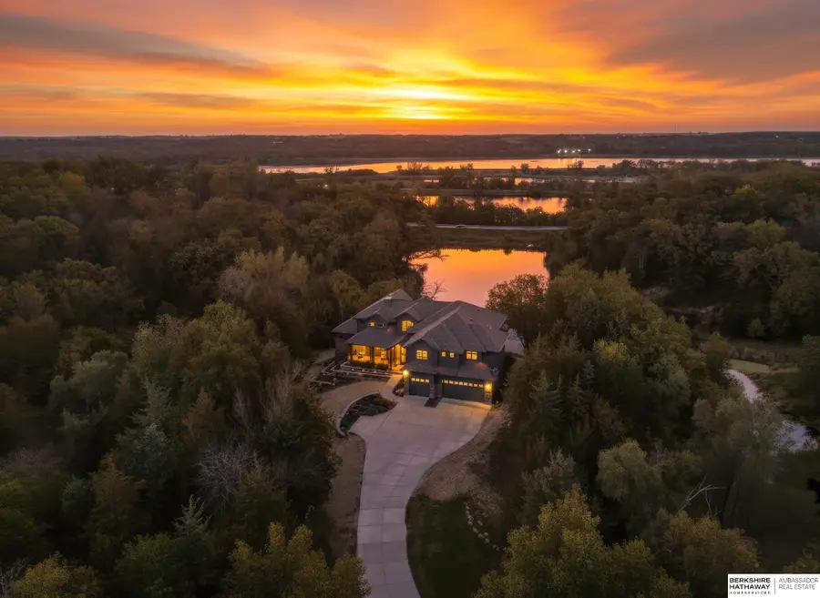 19910 White Tail Lane, Louisville, NE 68037 - Image #2