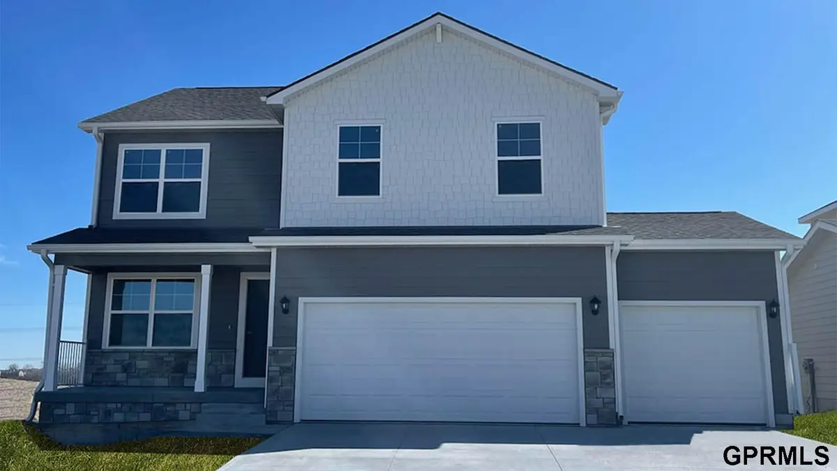 18458 Portal Street, Richland Viii, NE 68136 - Image #1