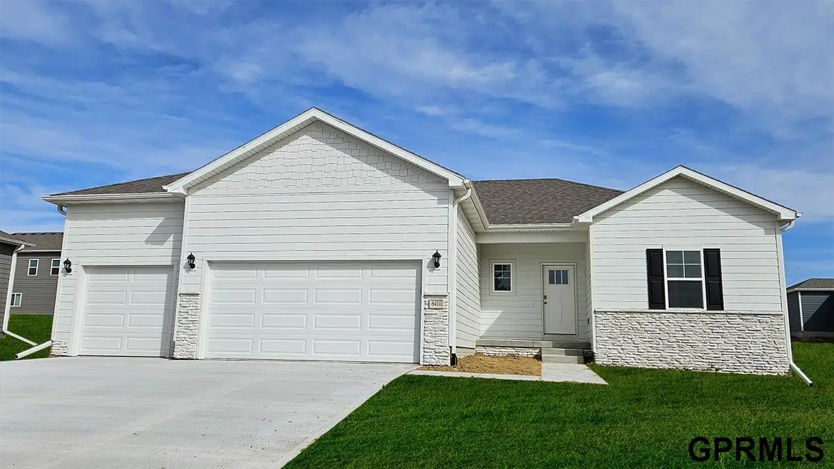 8502 S 184th Avenue, Richland Vii, NE 68136 - Image #1