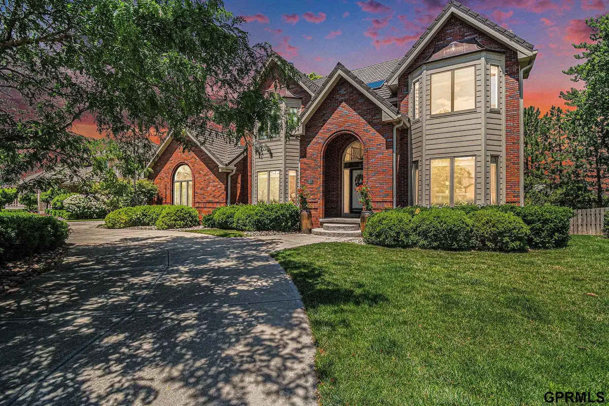 13624 Parker Circle, Omaha, NE 68154 - Image #1