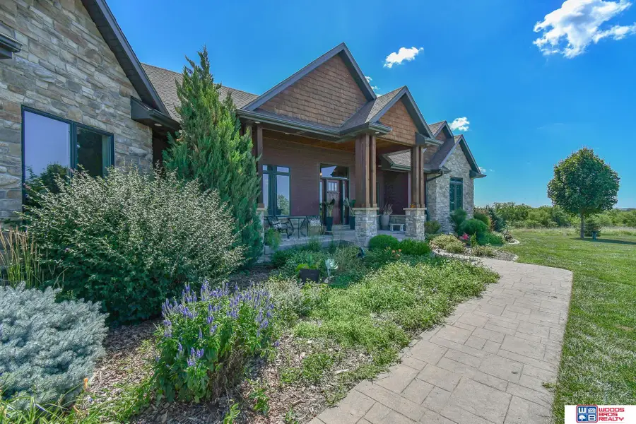 460 Darby Lane, Syracuse, NE 68446 - Image #2