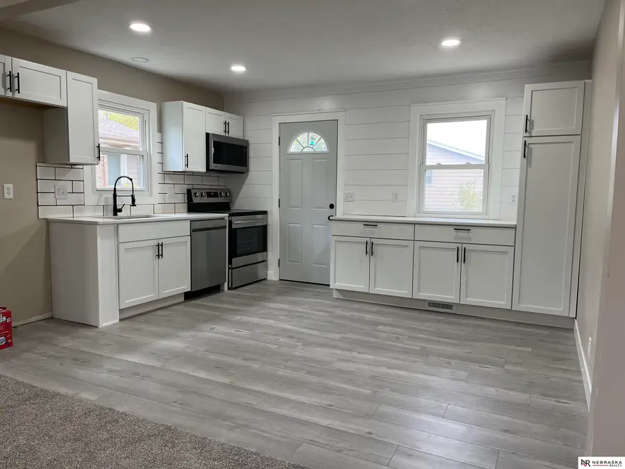 3015 S 137th Street, Omaha, NE 68144 - Image #3