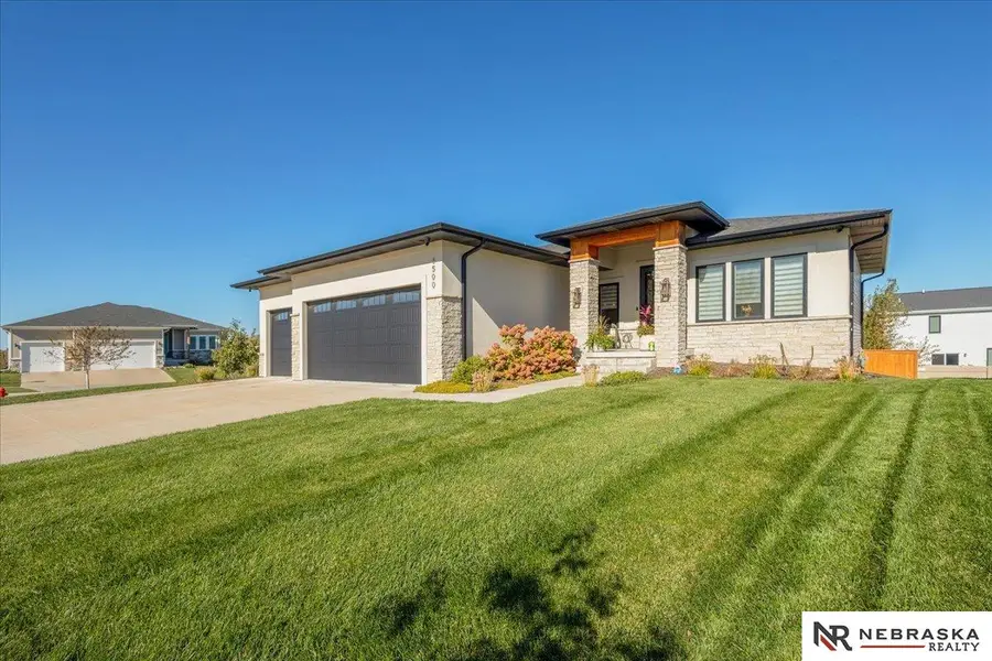 6500 Aiden Circle, Lincoln, NE 68516 - Image #2