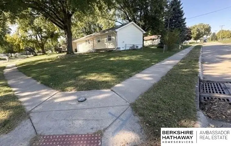 10906 Jackson Street, Omaha, NE 68154 - Image #2