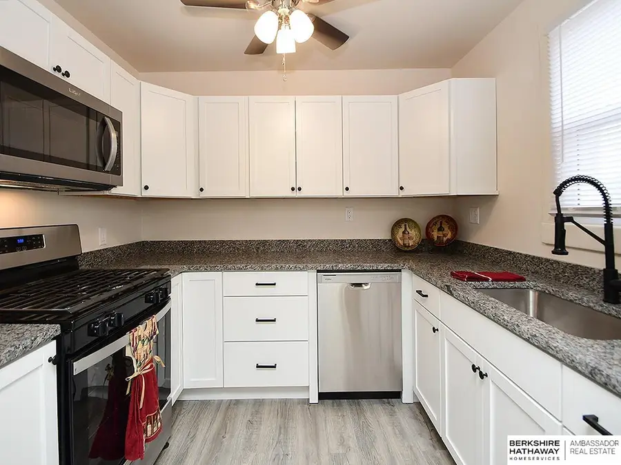 1317 Silver Lane, Carter Lake, IA 51510 - Image #2