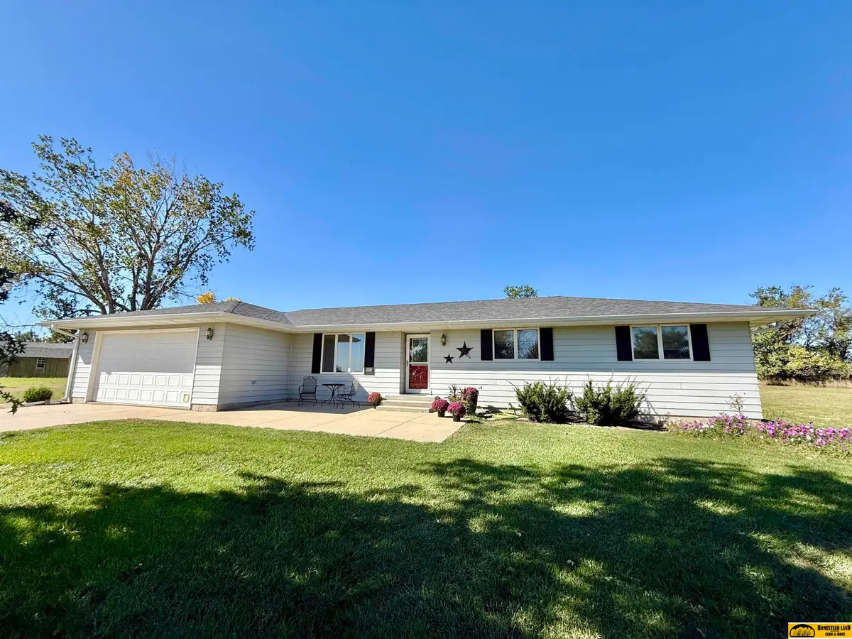 71065 571 Avenue, Fairbury, NE 68352 - Image #1