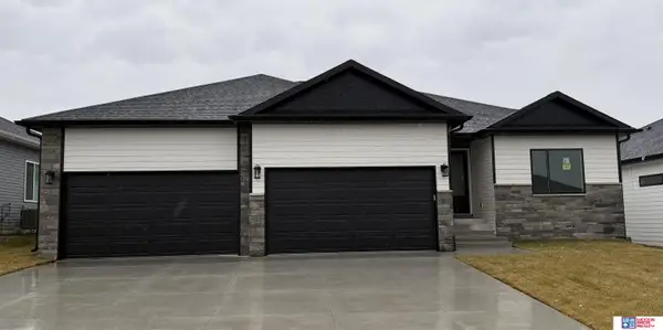 619 N 107th Street, Lincoln, NE 68527