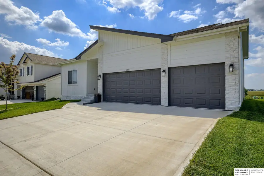 8008 S 200 Street, Gretna, NE 68028 - #3