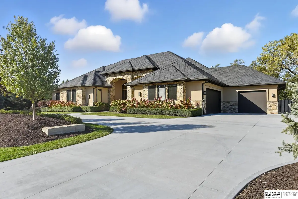 17445 Valley Drive, Omaha, NE 68130 - Image #1