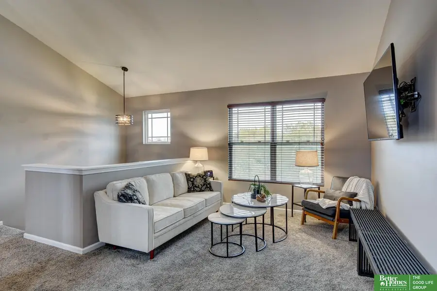 7816 S 161 Street, Omaha, NE 68136 - Image #2