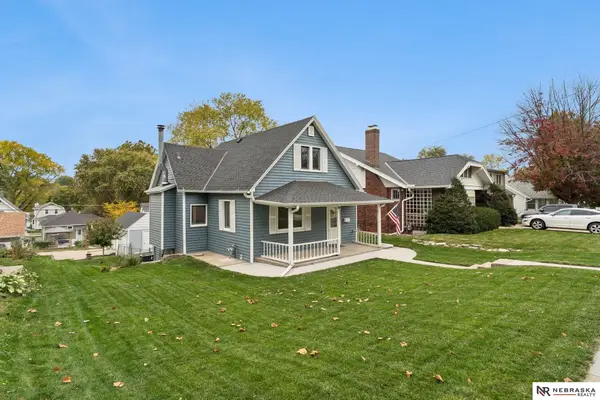 2134 S 35th Street, Omaha, NE 68105