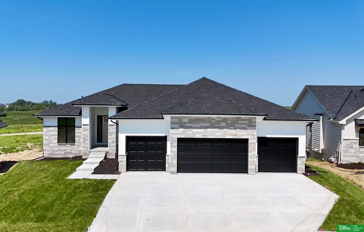 5708 N 198th Street, Elkhorn, NE 68022 - Image #1