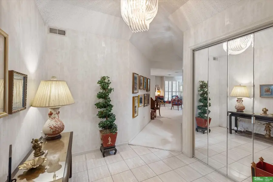 770 N 93 Street #1B4, Omaha, NE 68114-9999 - Image #3