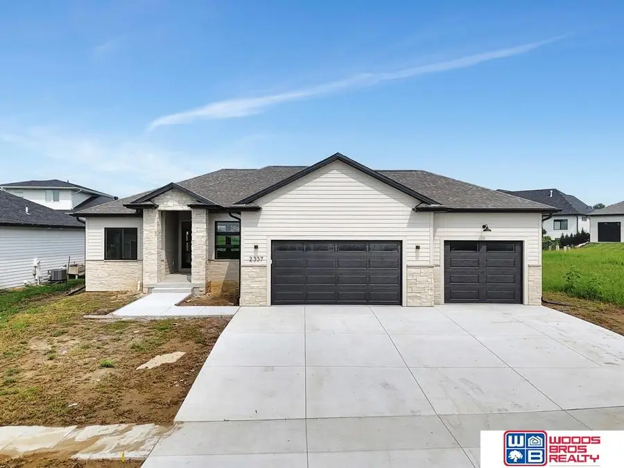 2337 S 89th Street, Lincoln, NE 68520 - Image #2