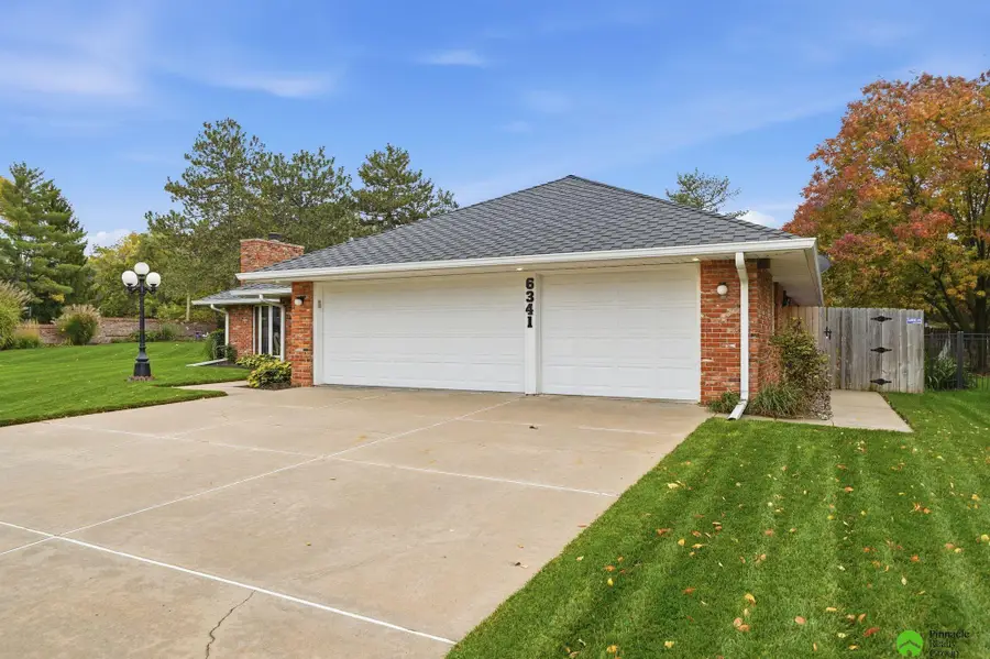 6341 Rainier Drive, Lincoln, NE 68510 - Image #3