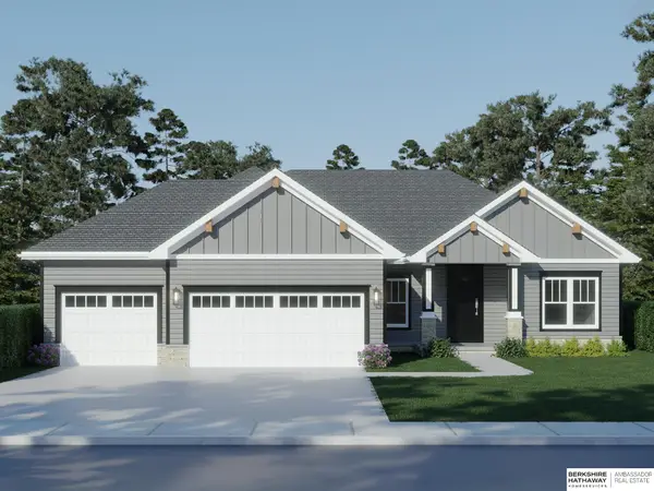 16552 Wirt Street, Omaha, NE 68116